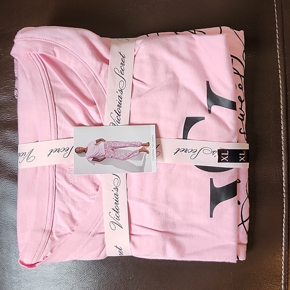 Victoria secret Flannel Teejama size XL